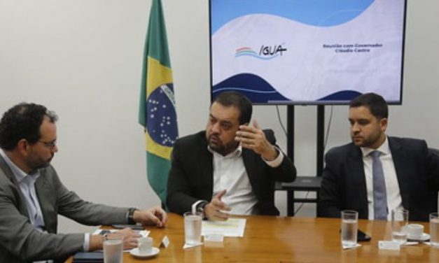 Castro assina nota técnica que viabiliza despoluição de complexo lagunar no Rio