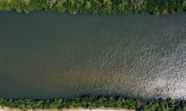 Brasil ganha 1,7 milhão de hectares de água em 2022, mas continua secando