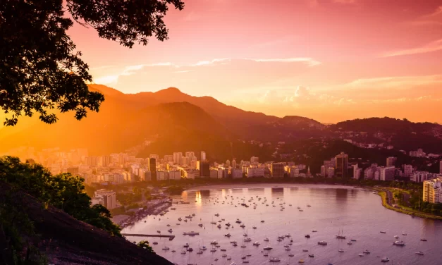 Despoluição da Baía de Guanabara deveria ser um projeto conjunto