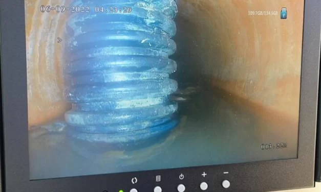 Casan realiza endoscopia da rede de esgoto para prevenir problemas nos canos