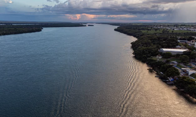 500 estações de monitoramento e laboratórios do IAT garantem qualidade da água no Paraná
